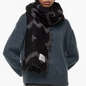X SOLD X Aritzia: Wilfred Diamond Mosaic Blanket Scarf, reversible